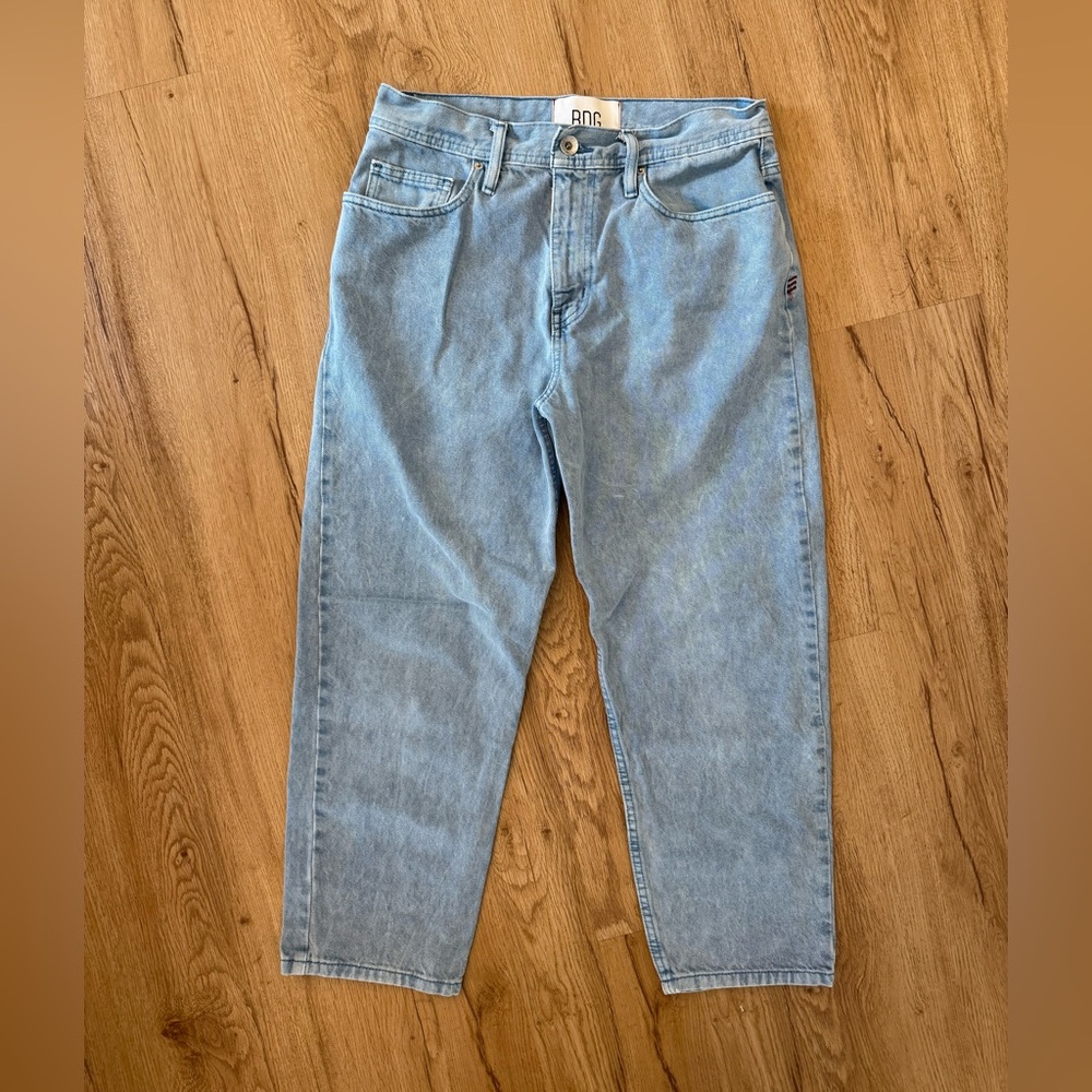BDG Bow Fit Jeans